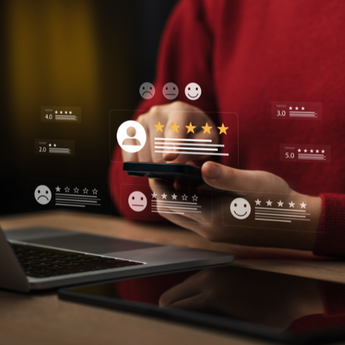 Especialista gestionando la experiencia de cliente y diseñando estrategias de fidelización y calidad de servicio.